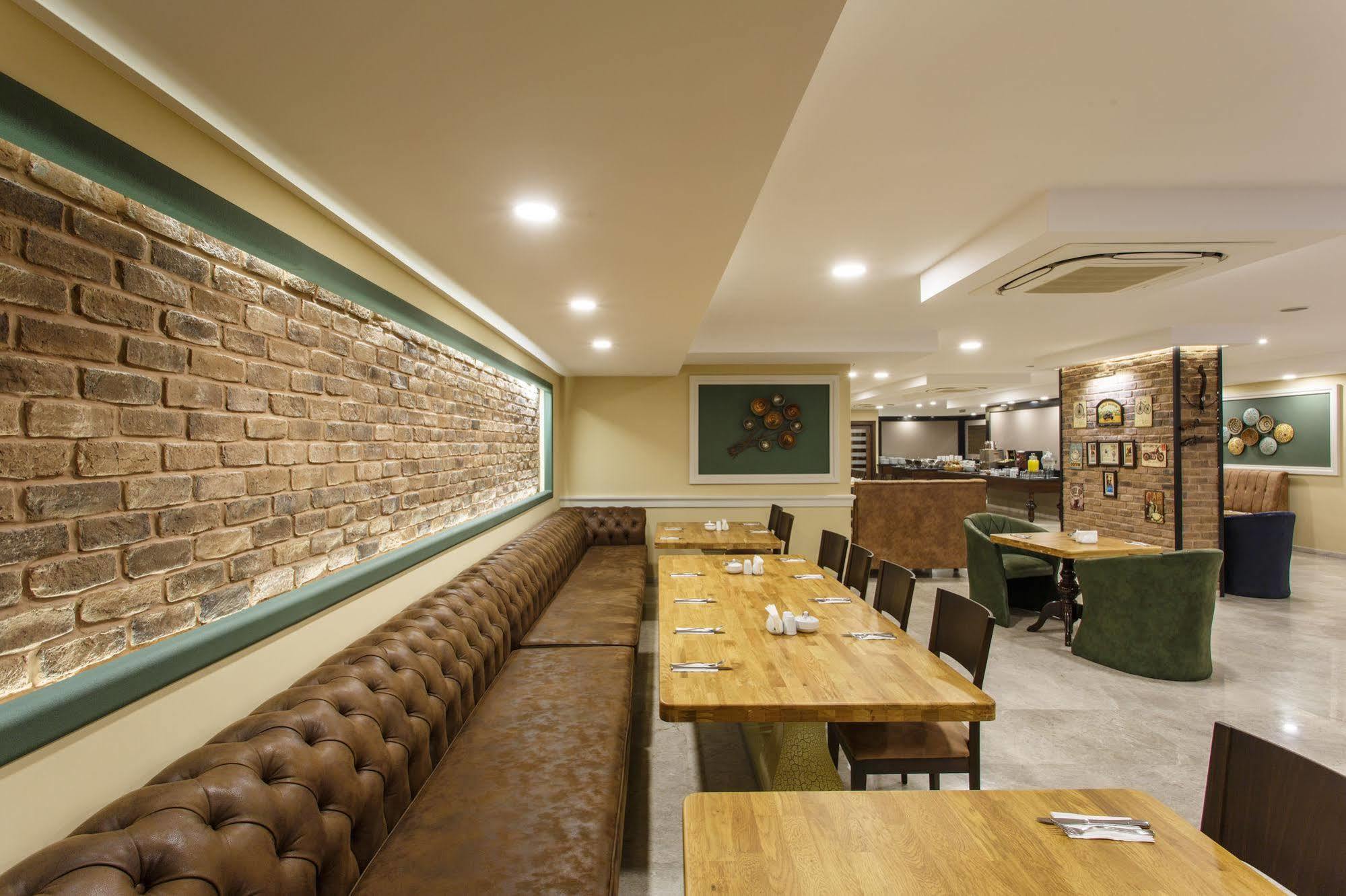 Antroyal Hotel Antalya Ngoại thất bức ảnh