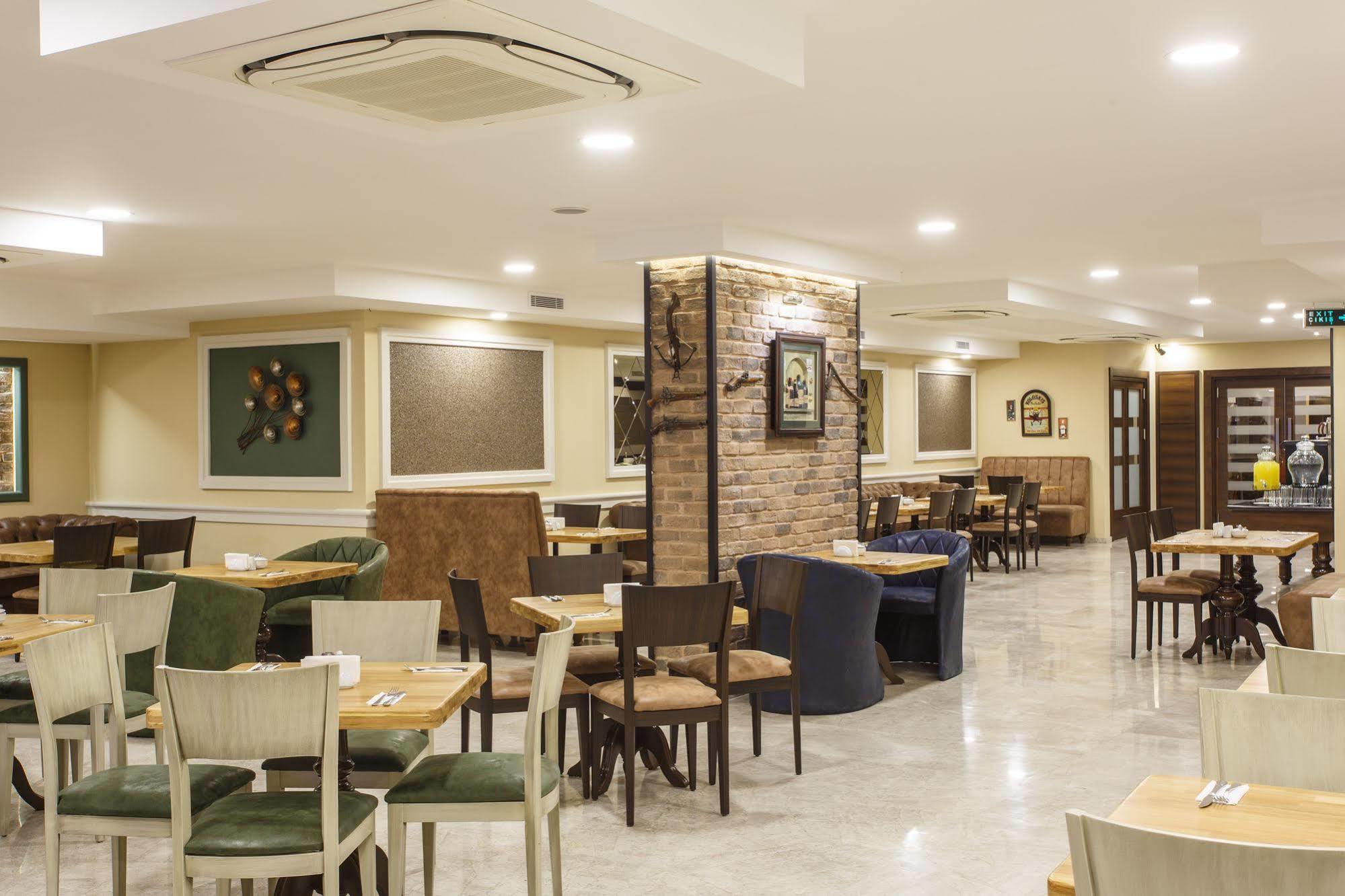 Antroyal Hotel Antalya Ngoại thất bức ảnh